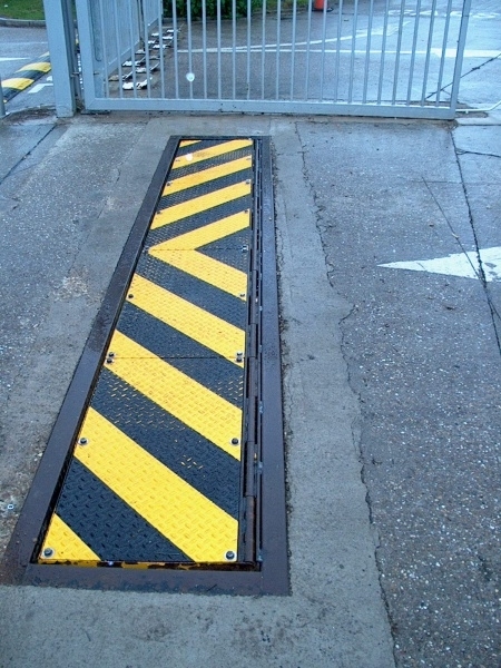 Footpath Blocker Road Blockers & Barriers - MDS Security